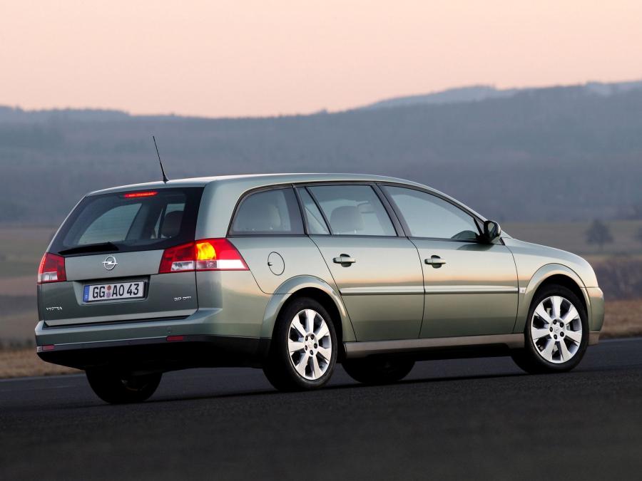  Opel Vectra Combi 2002 года  (фото 7 из 28)